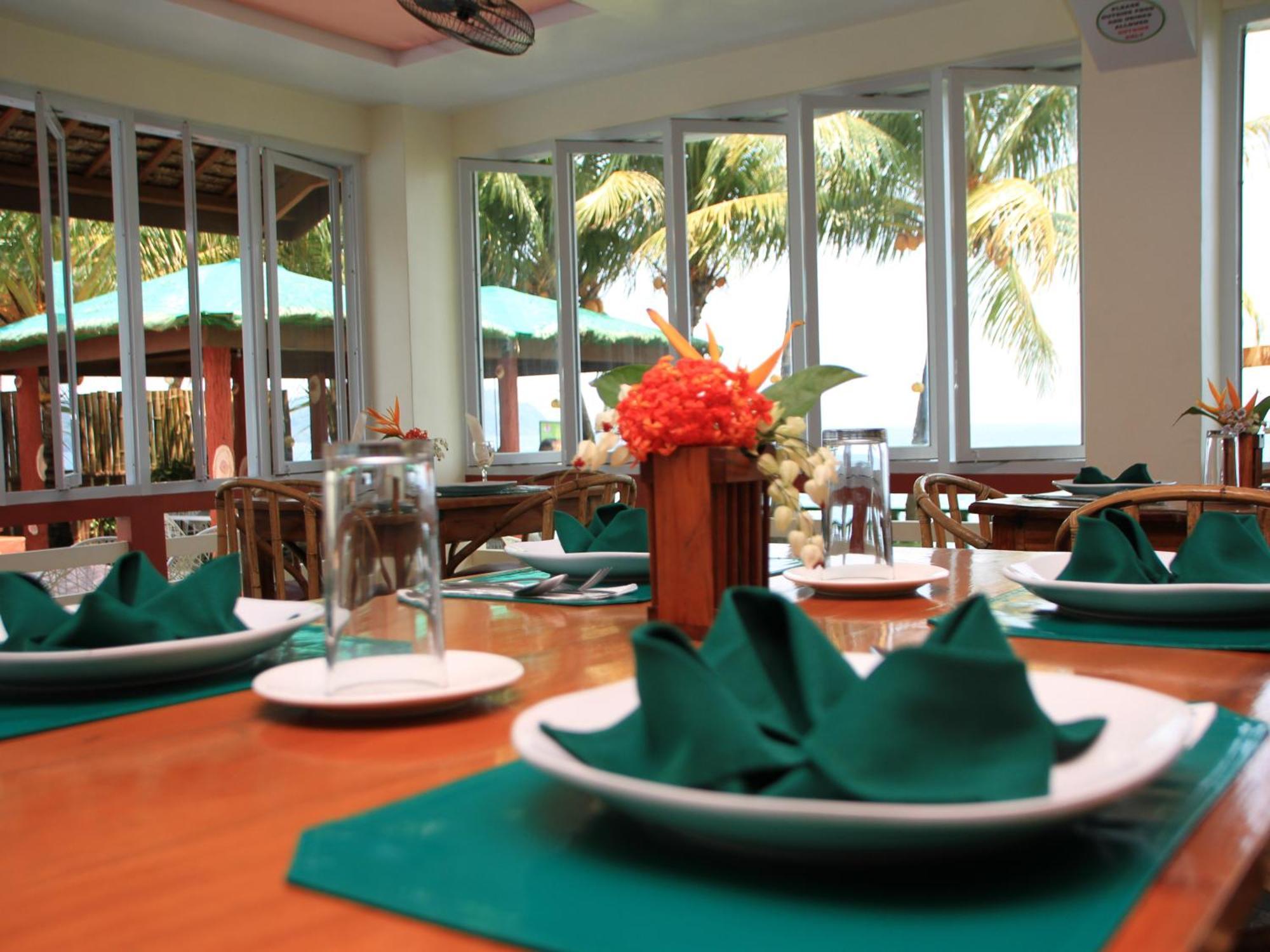 บัดลาดซ์ บีช แอนด์ ไดฟ์ รีสอร์ต Hotel ปูแอร์โตกาเลรา ภายนอก รูปภาพ