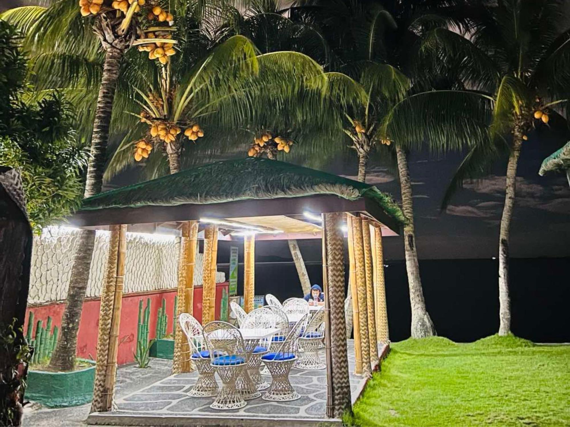 บัดลาดซ์ บีช แอนด์ ไดฟ์ รีสอร์ต Hotel ปูแอร์โตกาเลรา ภายนอก รูปภาพ